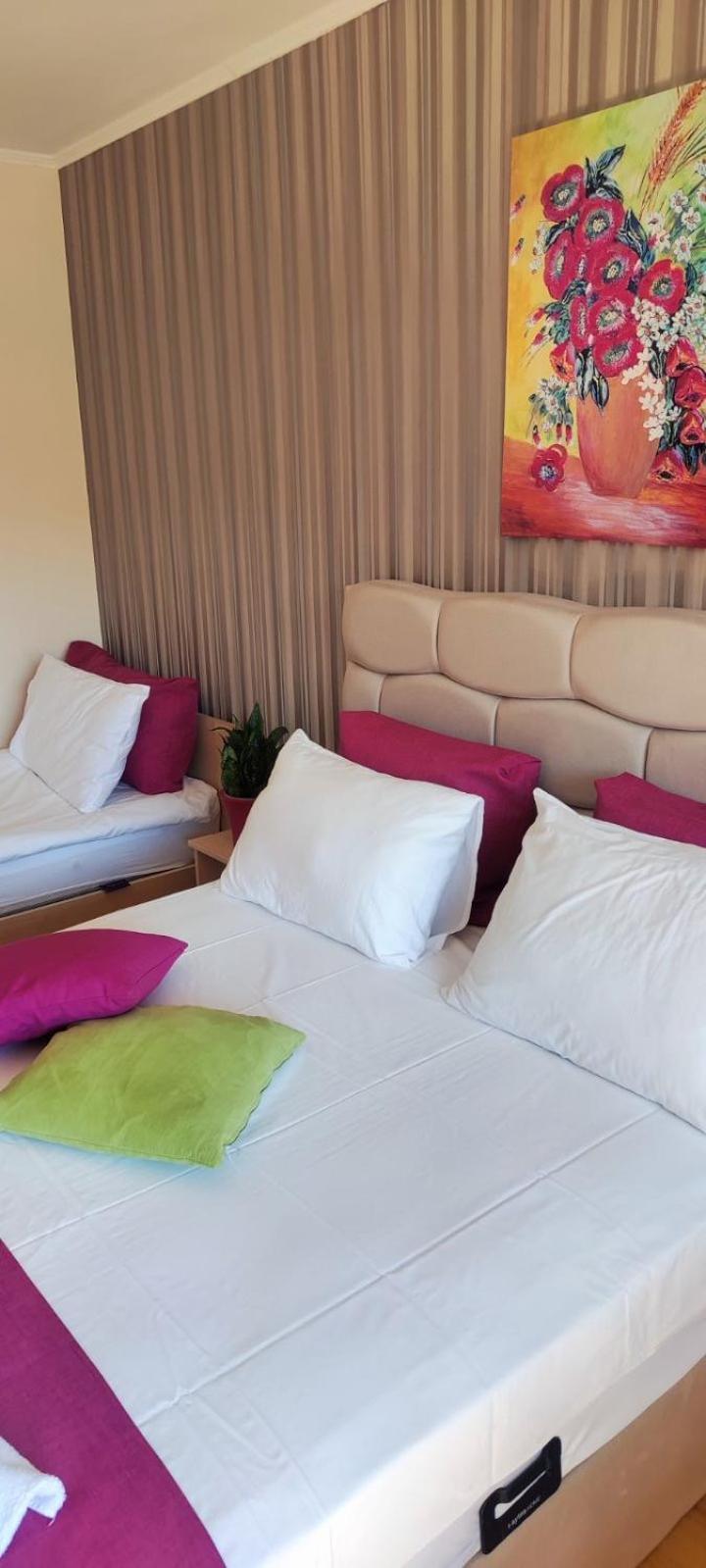 Cedar Lodge 3/4 Apartment Paradise Банско Екстериор снимка