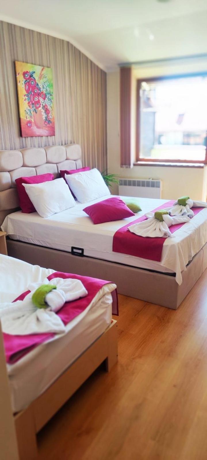Cedar Lodge 3/4 Apartment Paradise Банско Екстериор снимка
