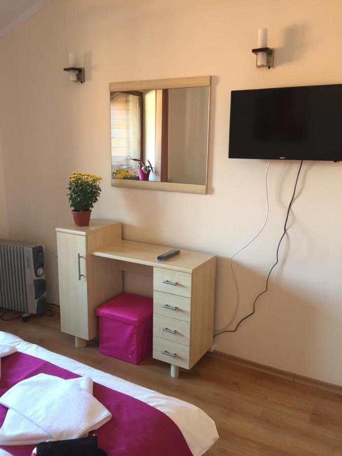Cedar Lodge 3/4 Apartment Paradise Банско Екстериор снимка